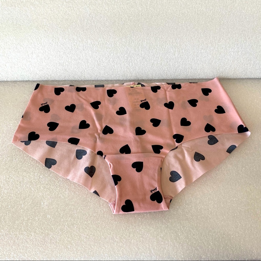 NWT. Victoria's Secret Pink Panties. Size M. Hipster